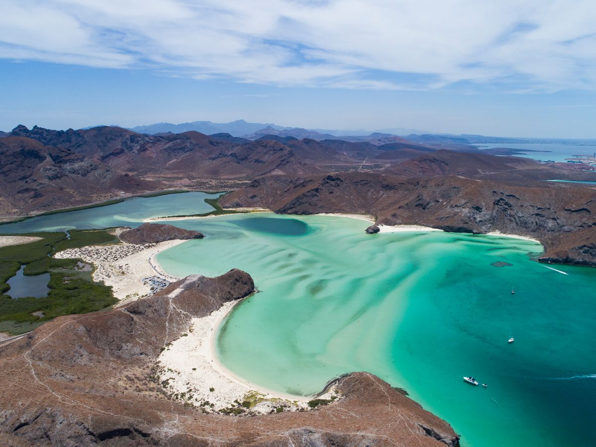 Vista a&eacute;rea Playa Balandra en Los Cabos