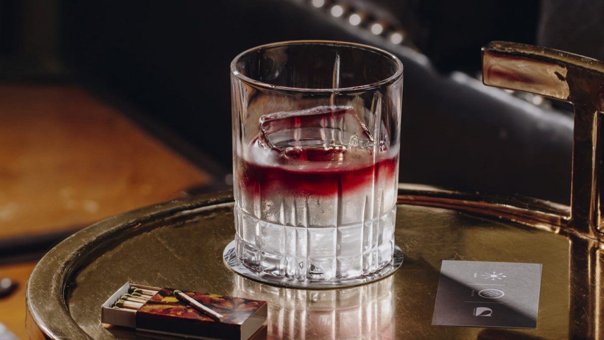 Pony Line está emplazado en Posadas 1086, Ciudad Autónoma de Buenos Aires. Pony Line está emplazado en Posadas 1086, Ciudad Autónoma de Buenos Aires.