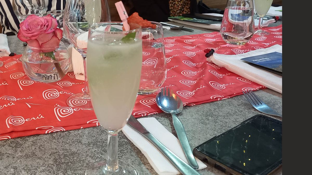 El evento de PromPerú incluyó una muestra de coctelería peruana.