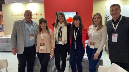 El equipo completo de Springwall que estuvo presente en la última edición de Hotelga.