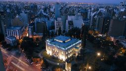 altText(Primer festival de la Mona Jiménez en Córdoba Capital)}