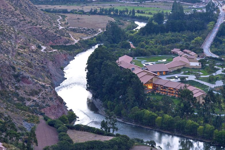 La magnifica geografia del Valle Sagrado de los Incas complementa la relajante estadía en Tambo del Inka.