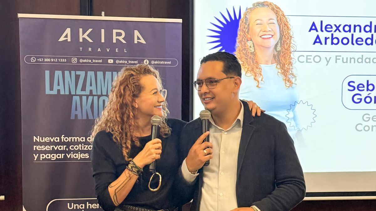 Alexandra Arboleda, CEO; y Sebastián Góngora, gerente comercial de Akira Travel.