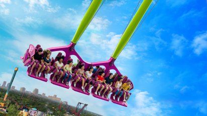 Serengeti Flyer, el columpio de 105 pies de altura, esuno de los nuevos atractivos de Tampa.&nbsp;