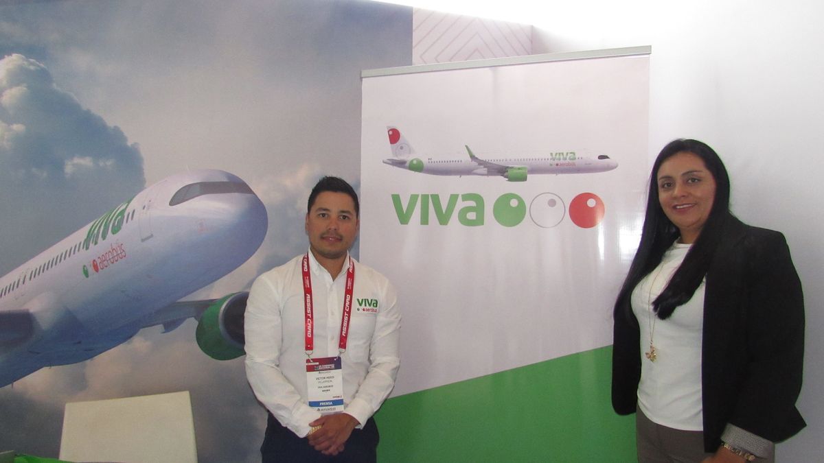 Equipo Viva Aerobus.
