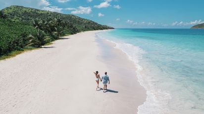 Puerto Rico amplía su propuesta de turismo de naturaleza y descanso con playas, reservas y paisajes costeros distribuidos por todo el archipiélago.