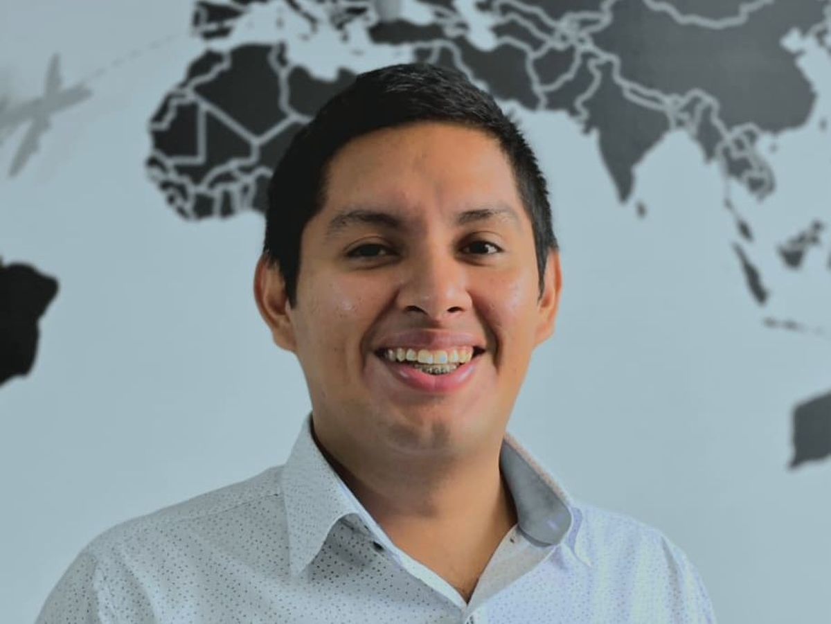 Roberto Santiva&ntilde;ez, dise&ntilde;ador de viajes de lujo en Travel Line.