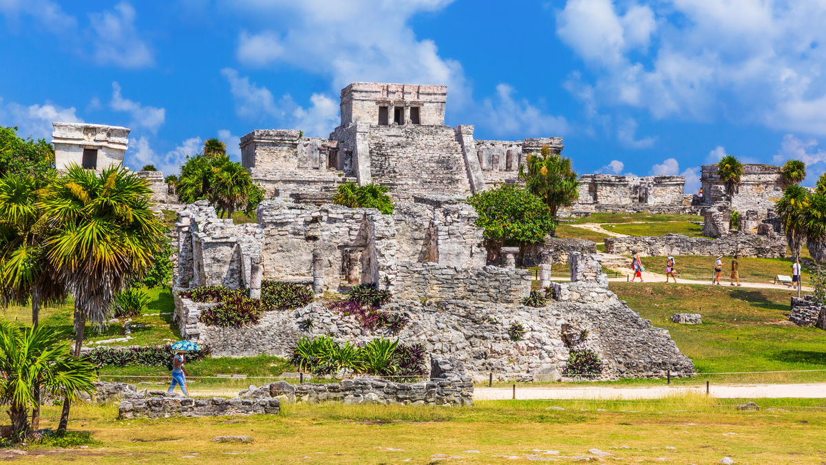 El nuevo informe del CNET señala que el turismo en México mantiene un ritmo positivo de crecimiento y continúa siendo un motor fundamental para la economía del país.