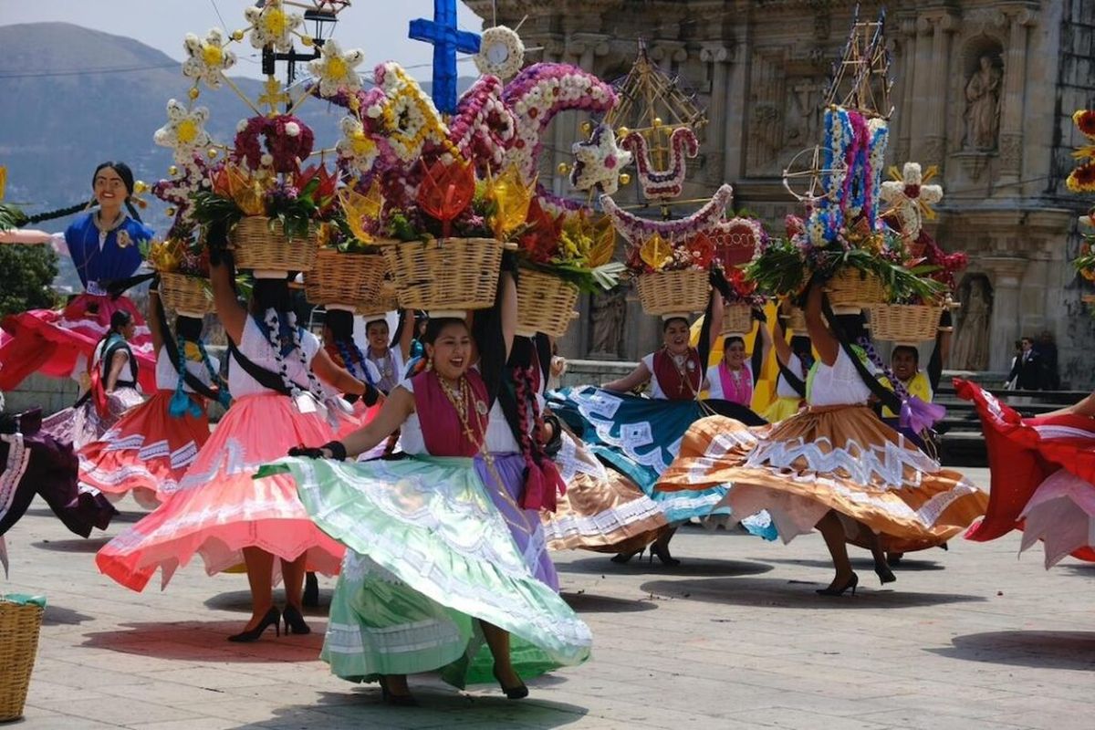 La Guelaguetza en una de las tradiciones más queridas y concurridas de Oaxaca.