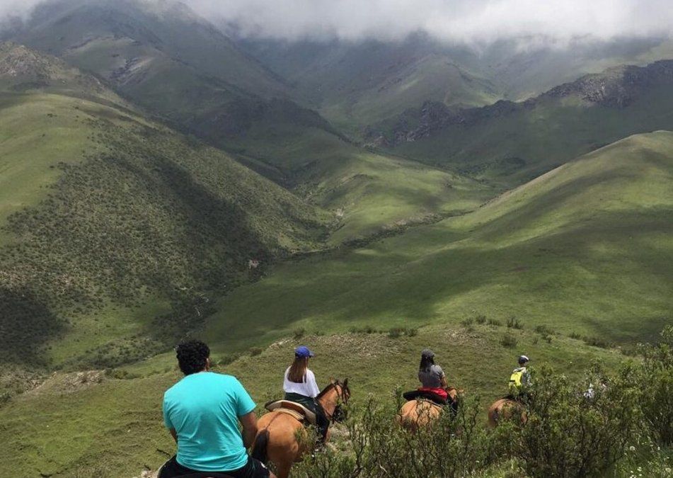 La Quebrada del Cóndor es uno de los atractivos turísticos naturales más importantes del Valle de Uco y de toda la provincia de Mendoza.