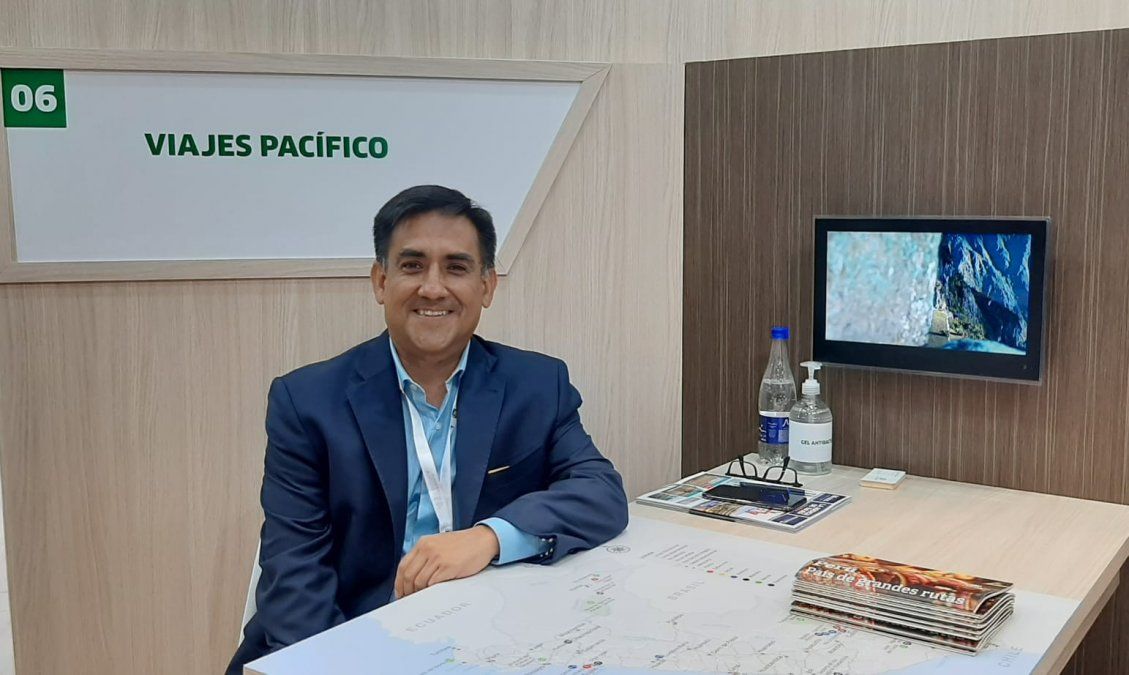 El director ejecutivo de Viajes Pacífico, Javier Quiñonez.