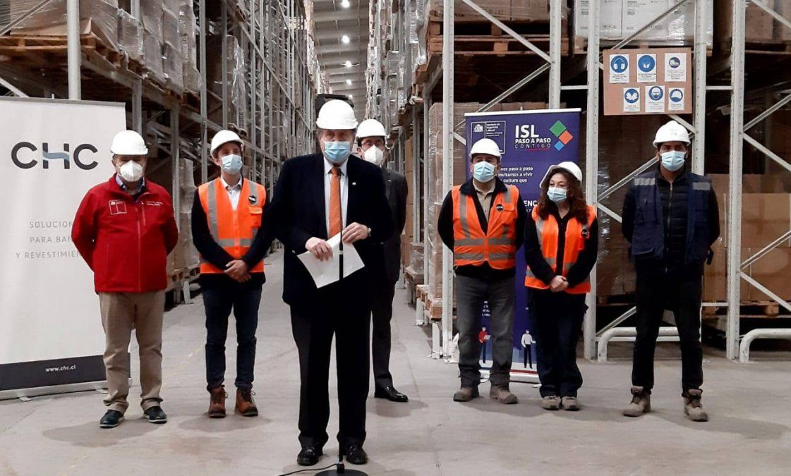 El nuevo seguro frente al Covid-19 fue anunciado por el ministro del Trabajo, Patricio Melero. - Ladevi Medios y Soluciones El nuevo seguro frente al Covid-19 fue anunciado por el ministro del Trabajo, Patricio Melero.