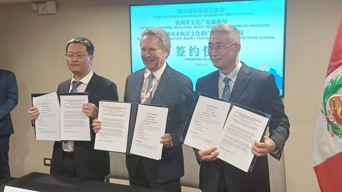 Canatur y autoridades de China firmaron un MOU para impulsar el turismo bilateral y el intercambio cultural durante Perú Travel Mart 2026.