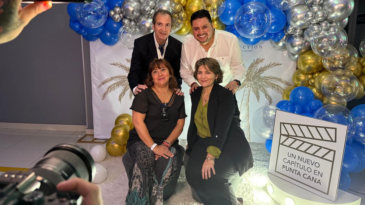 Equipo de Palladium Hotel Group en Chile reunió a turoperadores y agencias de viajes en una experiencia cinematográfica.