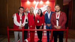 Directivos de Virgin Voyages: Alberto Muñoz, Adolfo Flores, Kelly Tewskbury, Koreen McNutt, John Lovell y Julian de Lavalle.
