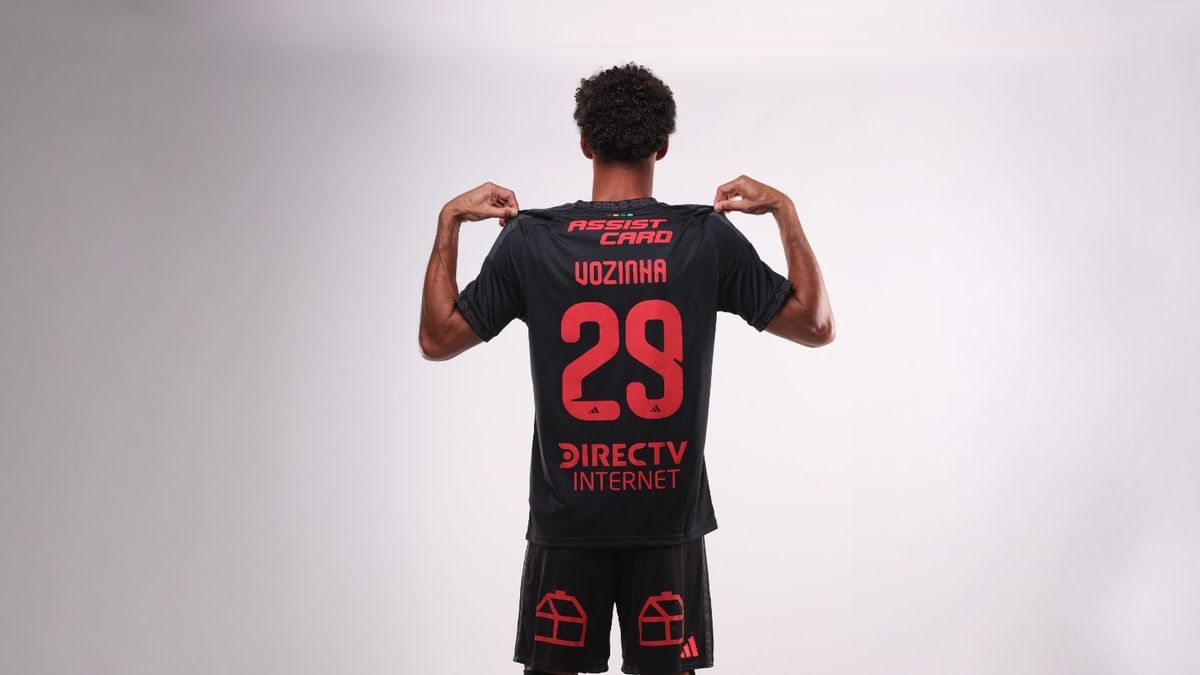 Assist Card destaca que la llegada de Vozinha a Colo Colo abrió el interés por conocer Cabo verde.&nbsp;
