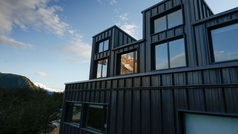 Explora El Chaltén, un lodge exclusivo enclavado en la Reserva de Conservación Los Huemules.