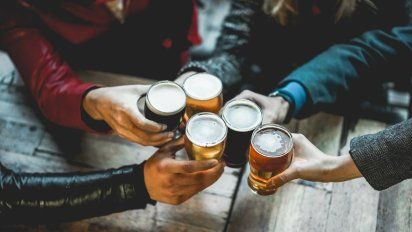 Llega el Día Internacional de la Cerveza a Buenos Aires: 3 bares con promociones y descuentos imperdibles