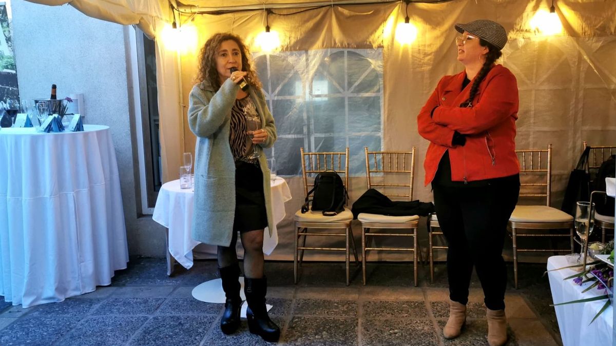 Paola Góngora, gerente general de Panam, junto a Sandra Gamonal, gerente de productos.