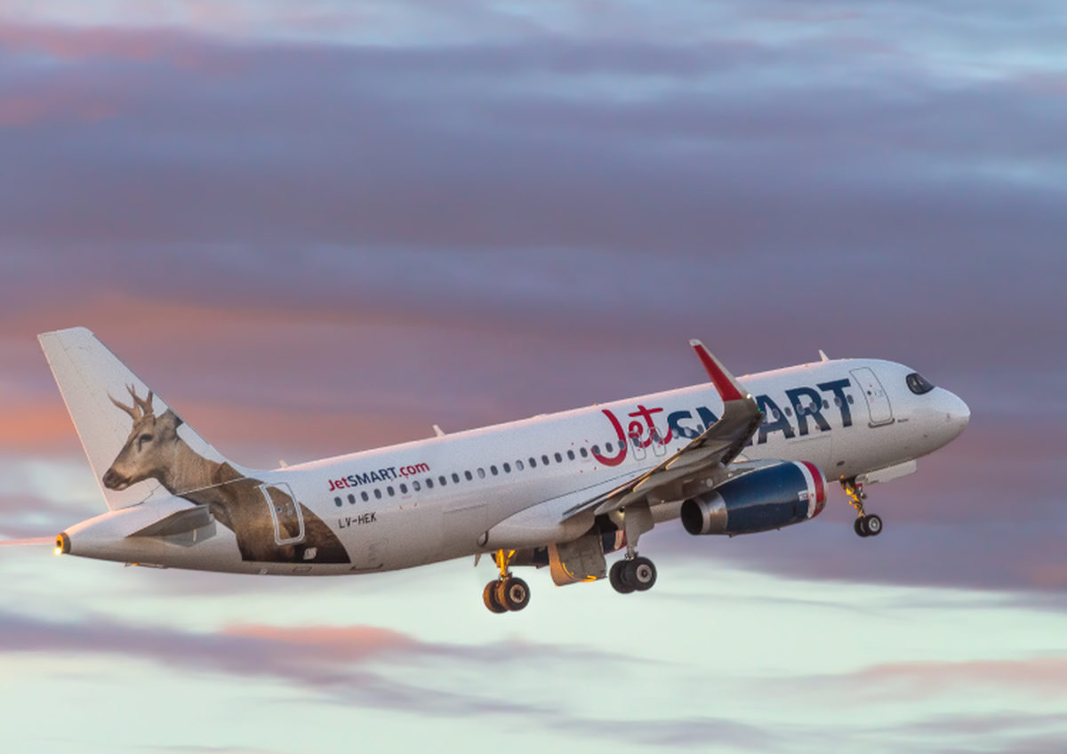 JetSmart implementa Digital Winglets para reducir el consumo de combustible y emisiones, apostando por una aviación más sostenible y eficiente. - Ladevi Medios y Soluciones JetSmart implementa Digital Winglets para reducir el consumo de combustible y emisiones, apostando por una aviación más sostenible y eficiente.