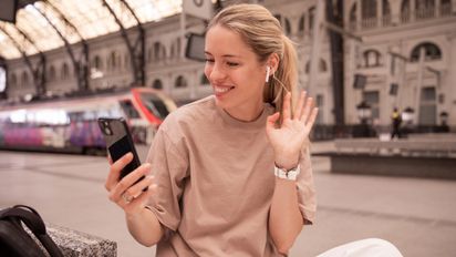 eSIM para viajes: qué es, cómo funciona y cuándo conviene usarla