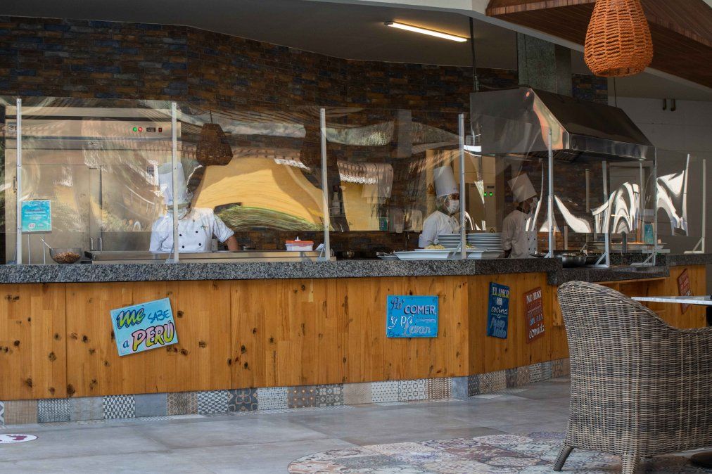 Reapertura del Hotel Decameron El Pueblo