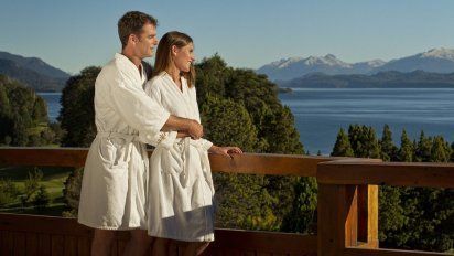 El hotel más romántico de América del Sur está en Bariloche y podés visitarlo en tus próximas escapadas.