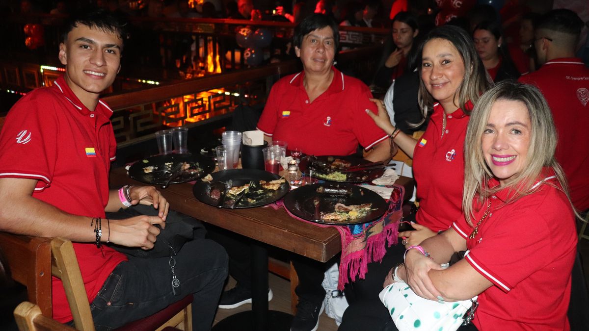 Equipo de CIC Travel en la celebración de sus 30 años.