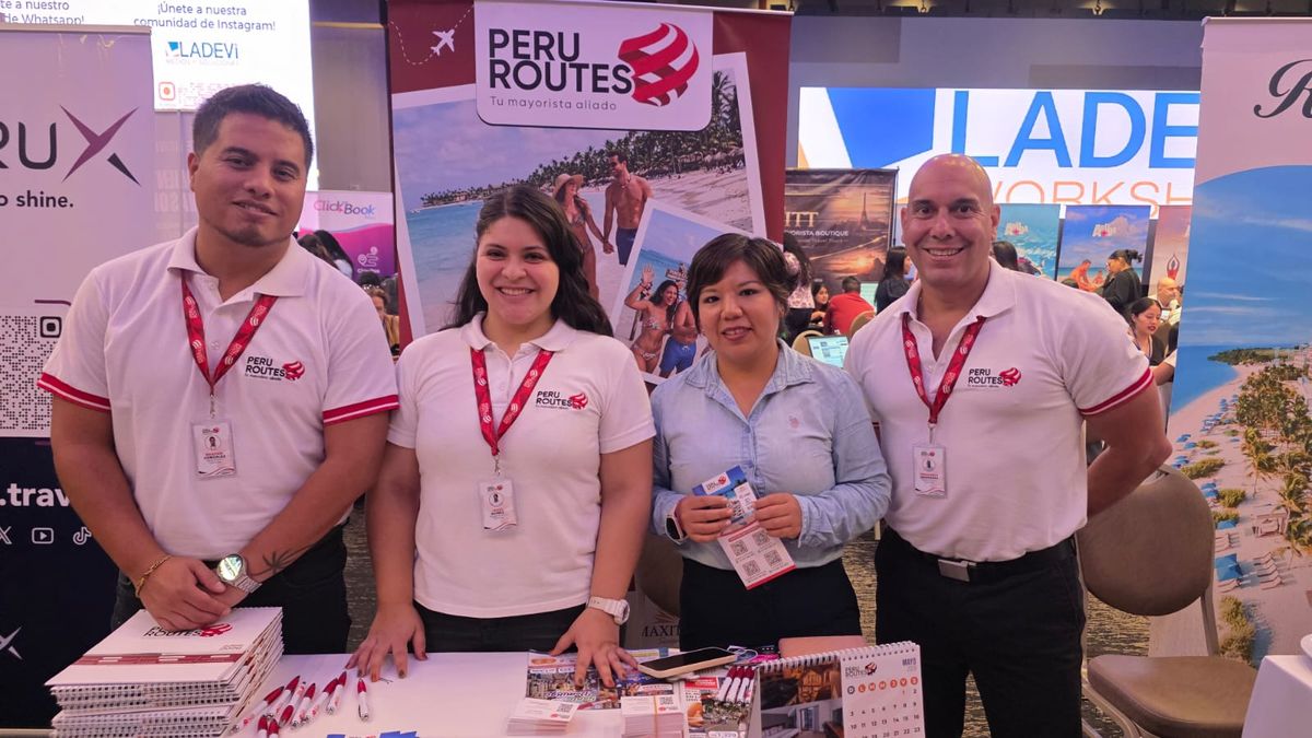 Brayam Gonzalez, jefe mayorista; Leydi Nuñez, área de reservas; Jessica Peña, marketing Maxitravel Perú y Fernando Seminario, ejecutivo comercial de Perú Routes.