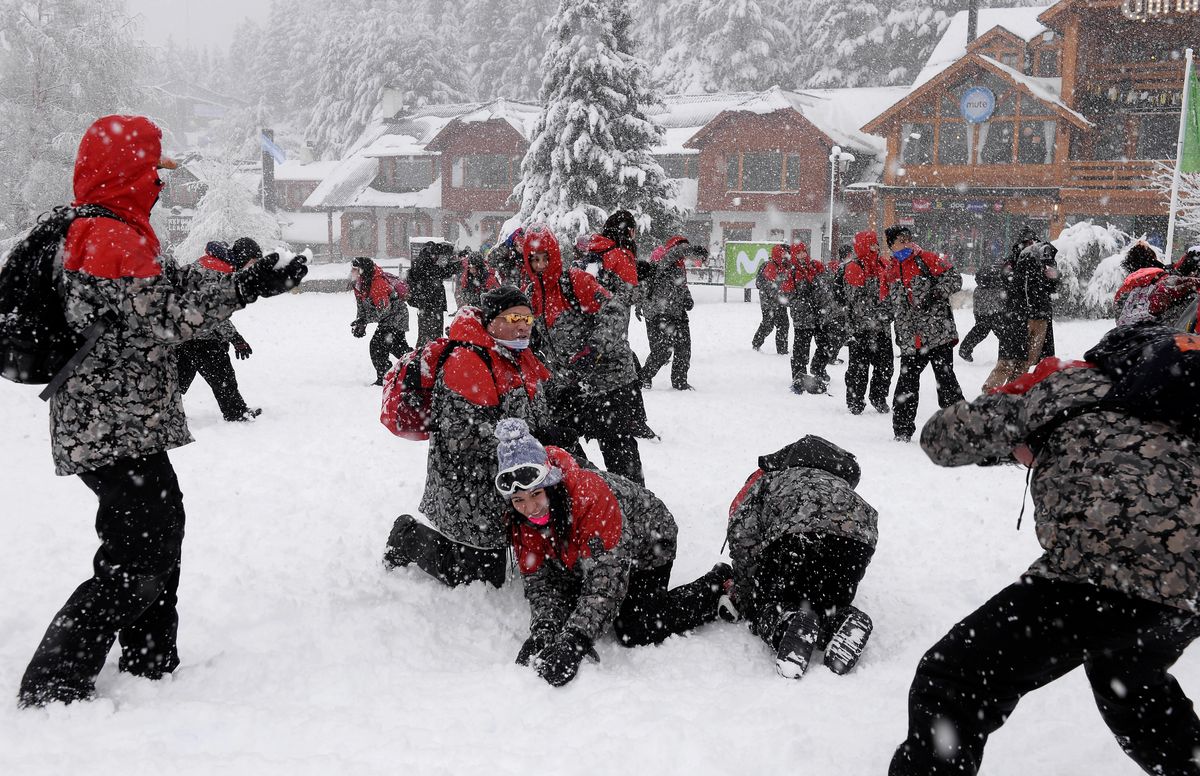 ¿Qué cubre el seguro de caución en turismo estudiantil? Guía práctica para padres.