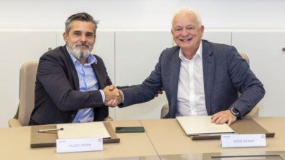 Valero Marin, de Repsol y Eddie Wilson, de Ryanair.