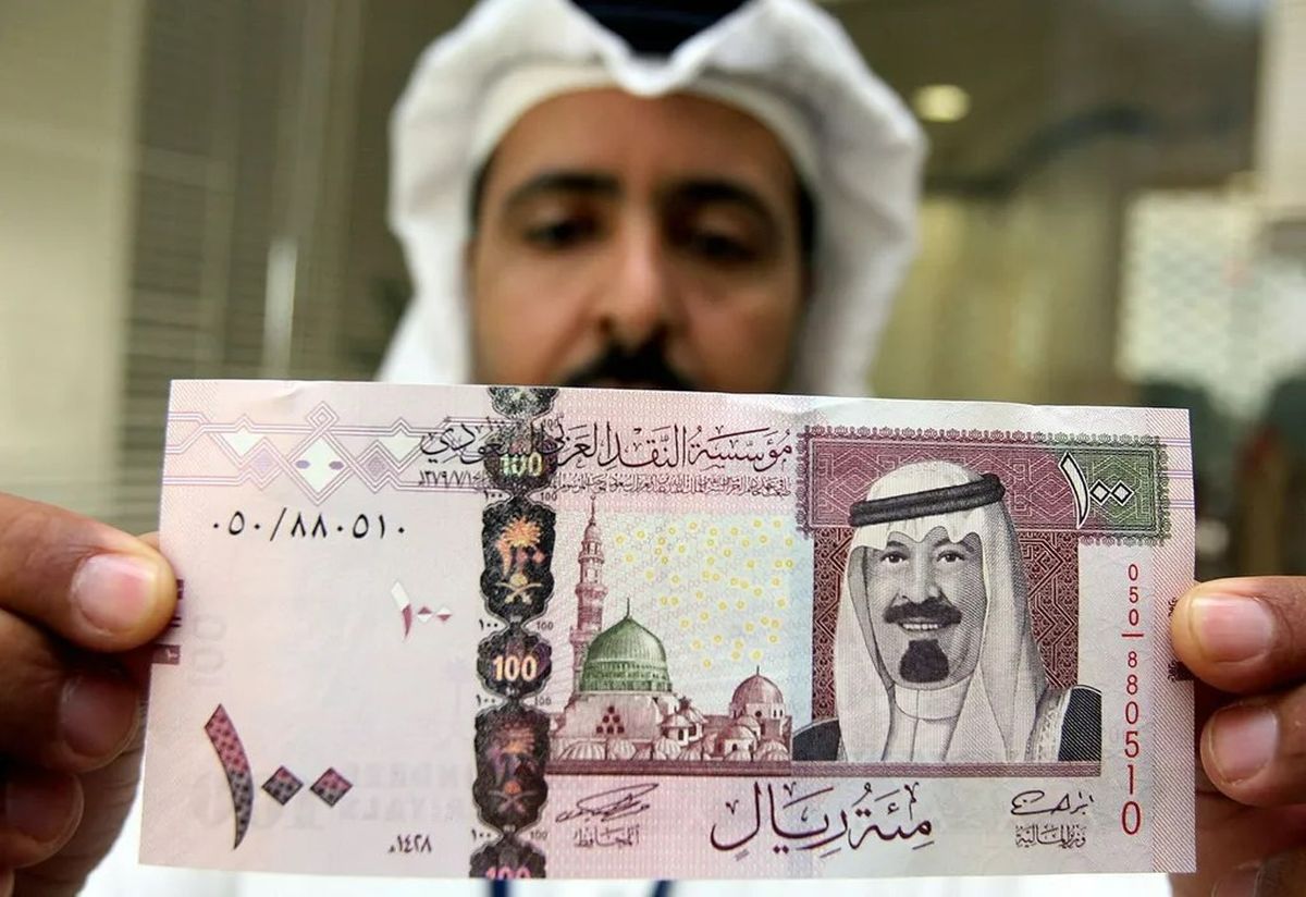 La moneda local de Qatar es el Riyal qatar&iacute; y un riyal equivale a 5.5 pesos mexicanos.