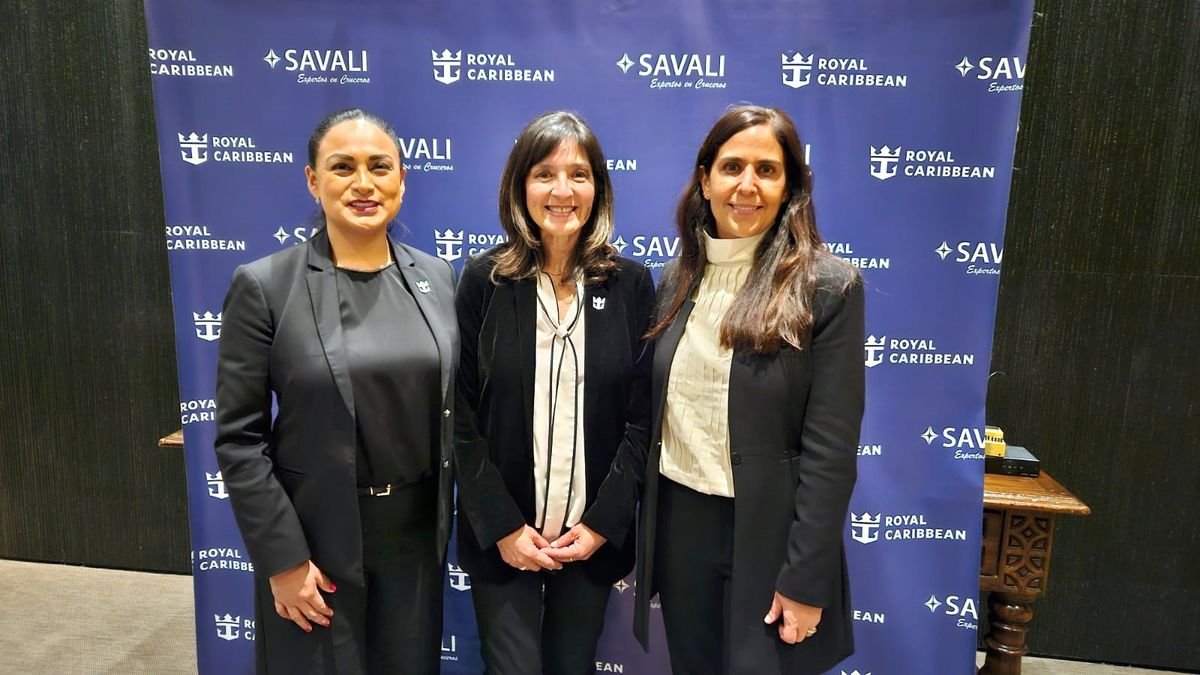 Angela Cochon, Joanna Sasieta e Itzel Valdés. Angela Cochon, Joanna Sasieta e Itzel Valdés.