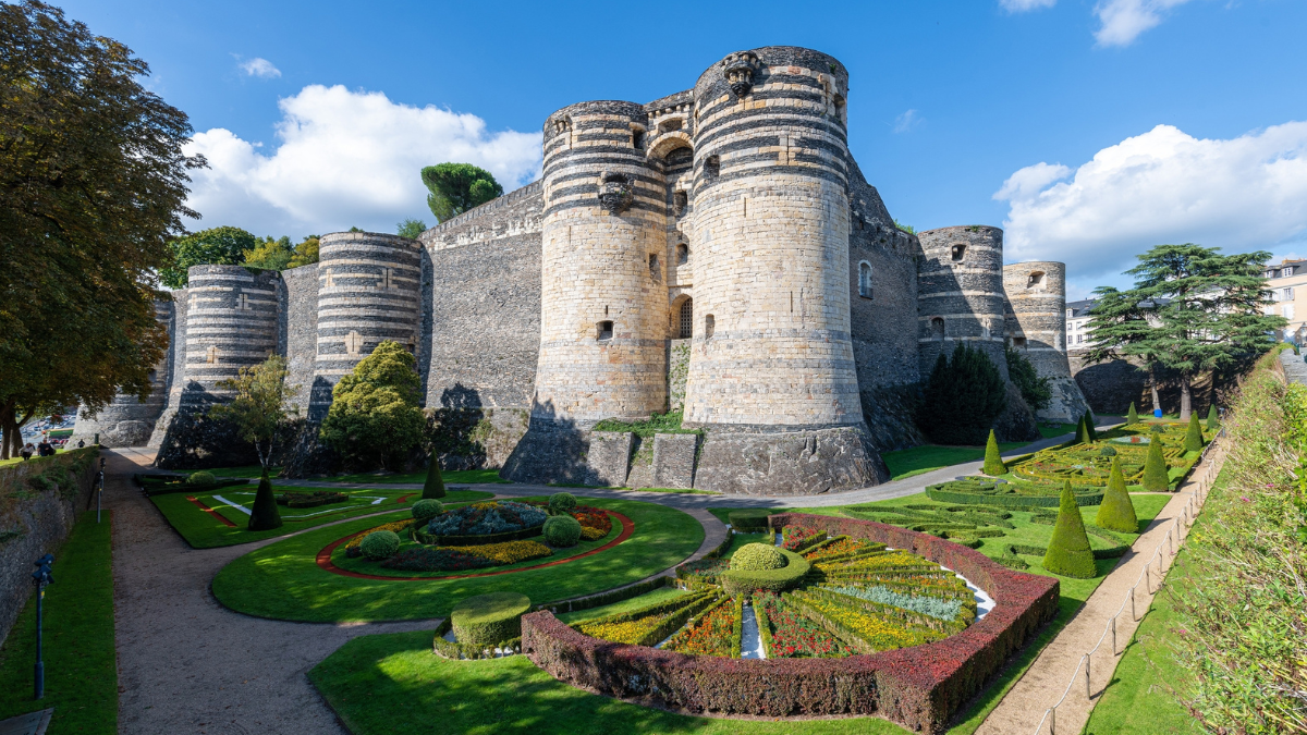 El Castillo de Angers es uno de los mejor conservados de Francia.
