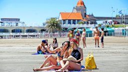 altText(Semana Santa 2023: cuánto cuesta ir a Mar del Plata)}