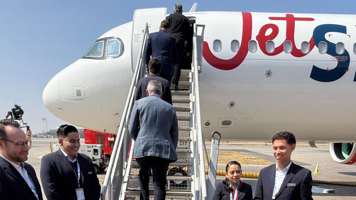 Los invitados pudieron recorrer el nuevo Airbus A321neo de JetSmart.