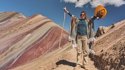 Cinco pueblos de Perú que conservan tradiciones vivas, paisajes únicos y una conexión auténtica con la naturaleza y su gente.