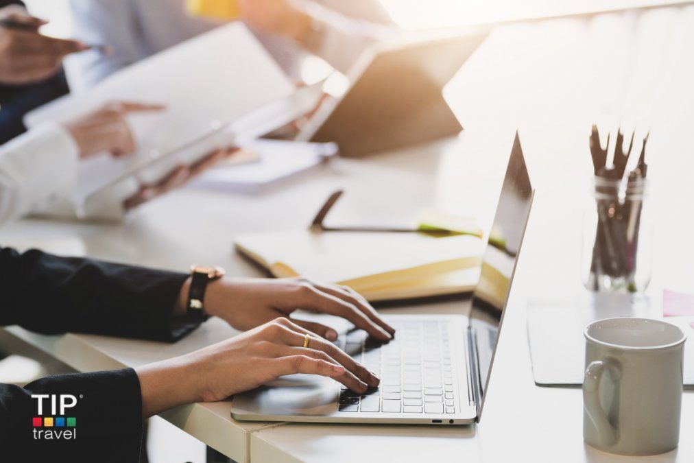 La nueva sucursal de Tip Travel en Bahía Blanca –que también cumplirá el objetivo de comercializar en ciudades de provincias aledañas y ampliar la red de negocios– tendrá al frente a un equipo formado por profesionales locales con destacada trayectoria en el sector, que serán presentados el día del evento.