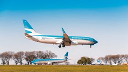 altText(No volarán: por qué Aerolíneas Argentinas retiró ocho aviones de manera preventiva)}