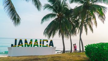 Vacaciones 2025: con propuestas para familias, viajeros en busca de aventura y muchas experiencias de lujo; Jamaica es el destino tendencia de 2025. 