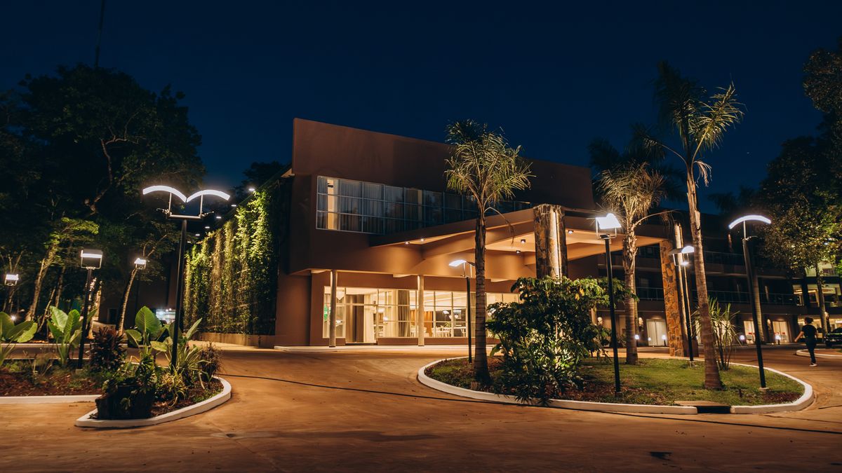 Iguazú se reafirma como uno de los destinos más atractivos para el turismo MICE (Meetings, Incentives, Conferences & Exhibitions), integrando naturaleza, hospitalidad, infraestructura de primer nivel y un firme compromiso con la sostenibilidad.