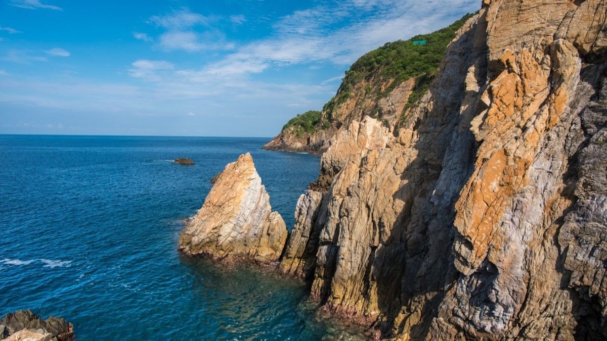 Vacaciones en Acapulco: La Quebrada es uno de los atractivos más emblemáticos y representativos para ir a recorrer. Vacaciones en Acapulco: La Quebrada es uno de los atractivos más emblemáticos y representativos para ir a recorrer.