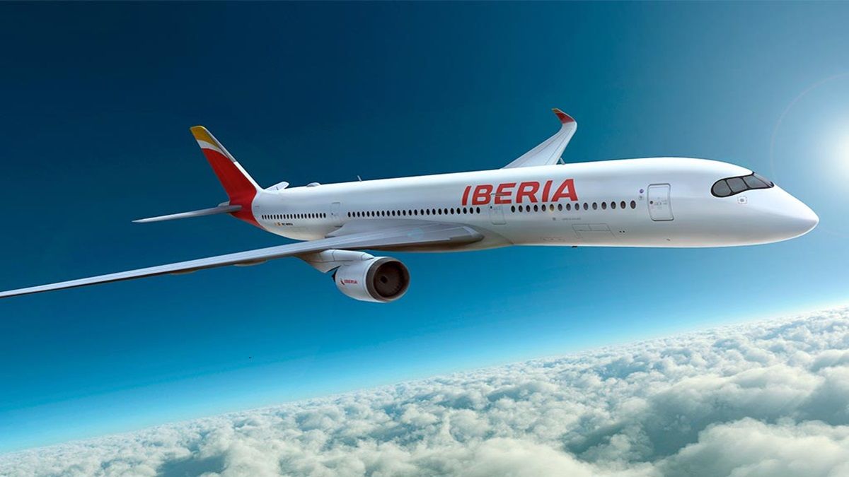 Avi&oacute;n de la flota de Iberia.