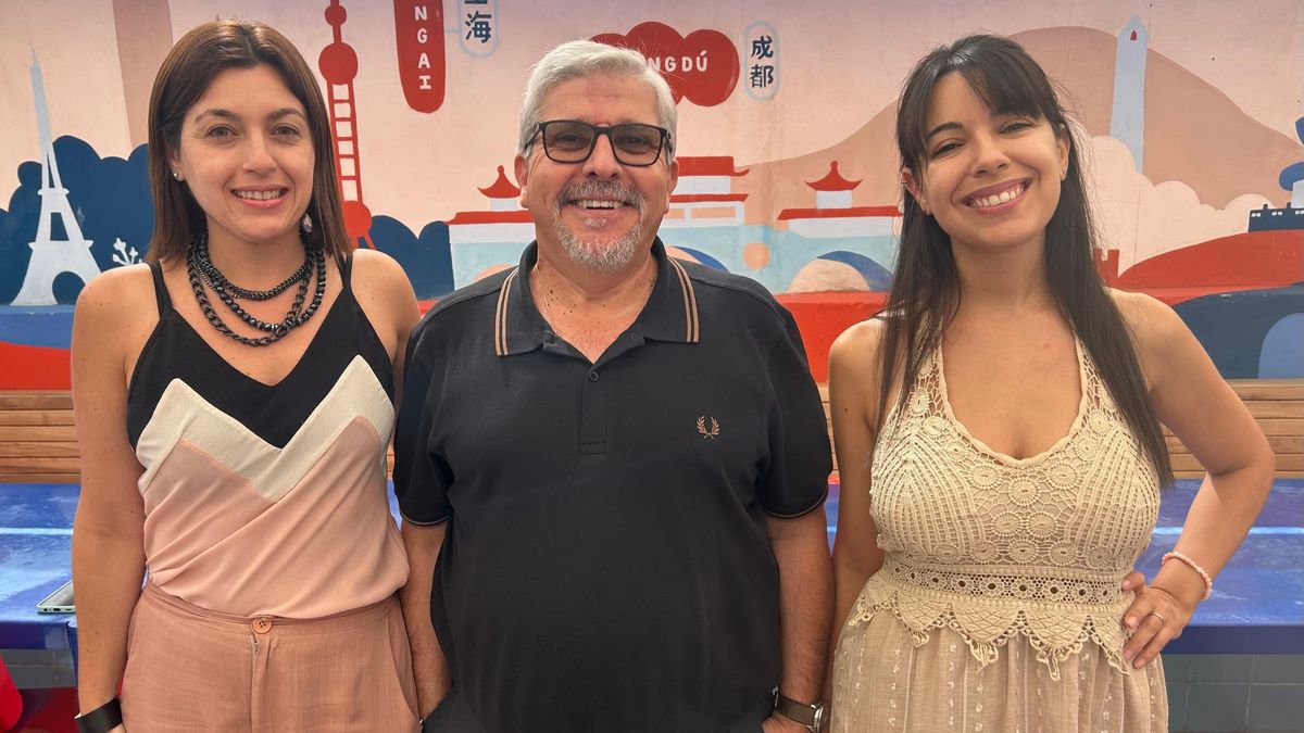 Natally Romano y Marcela Romano, ejecutivas comerciales de Petrabax, junto a Alejandro Fernández, delegado comercial de TUI Americas, división de TUI Group para nuestro continente.