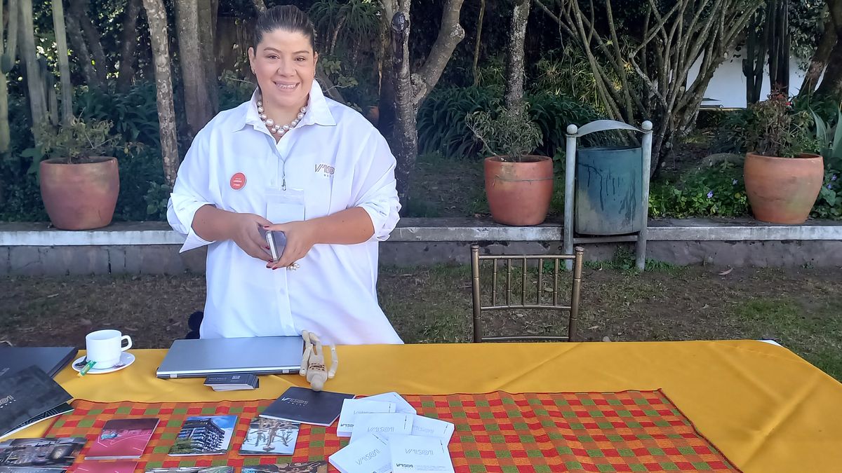 Lorena Salazar, directora comercial del Hotel V 1501.