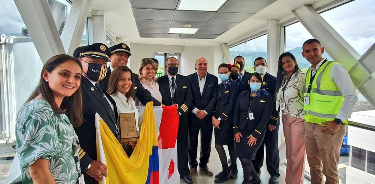 Vuelo inaugural de Copa AirlineS en la ruta Panamá-Santa Marta-Panamá.