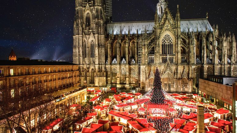 Scenic y Emerald Cruises apuestan por los mercados navideños de Europa con itinerarios fluviales para las temporadas 2026 y 2027.