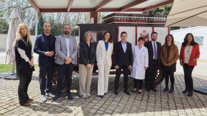 Visita a los laboratorios de I+D de Suntory