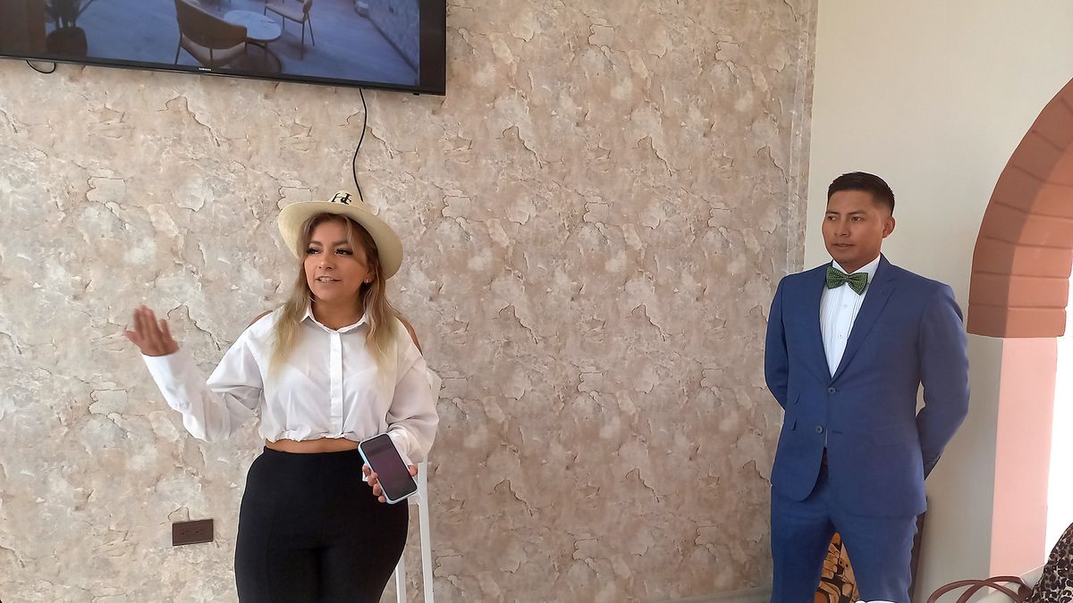 Angie Cedillo, gerente del Hotel Sucre, ubicado en el Centro Histórico de Quito. 