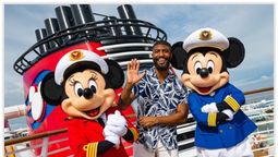 Disney Cruise Line presentó los nuevos looks de Mickey Mouse y Minnie Mouse.